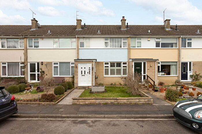 3 Bedroom Terraced House For Sale In Ringswell Gardens, Bath, Bath And North East Somerset, BA1