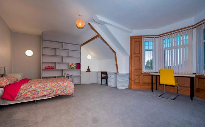 8 Bedroom Terraced House To Rent In Burn Park Road, Sunderland SR2