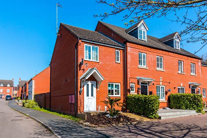 2 Bedroom End Of Terrace House To Rent In Peck Way, Rushden, NN10