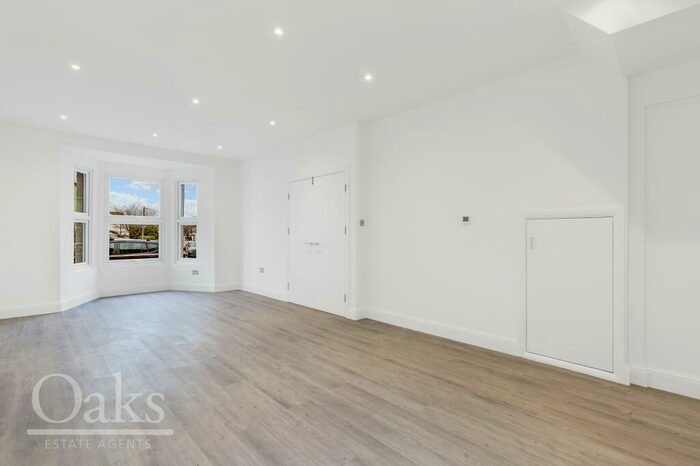 5 Bedroom Terraced House To Rent In Cobden Road, South Norwood, SE25