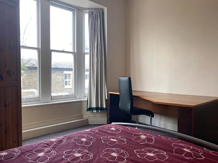 1 Bedroom House To Rent In A Mill Road, Cambridge, CB1