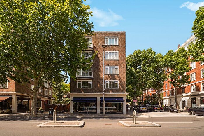 2 Bedroom Flat For Sale In Park Lodge, Melbury Road, Kensington And Chelsea, W14