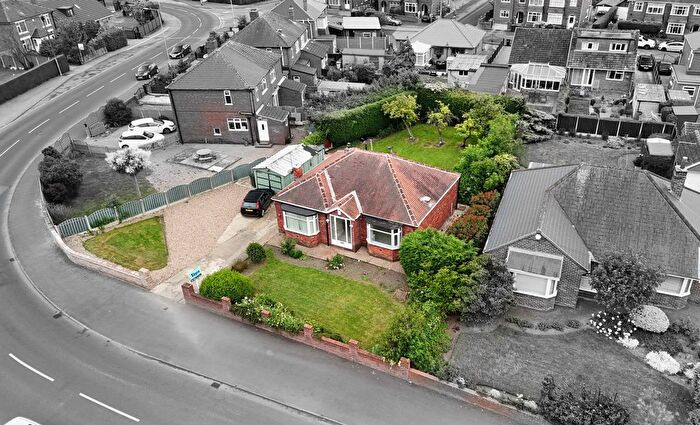 2 Bedroom Detached Bungalow For Sale In High Street, Rotherham, S63