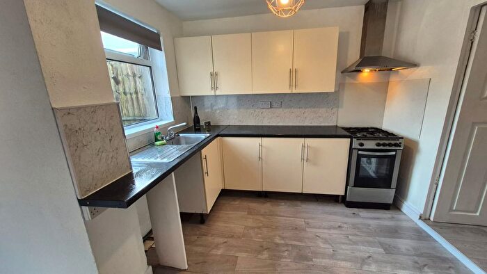 3 Bedroom Detached House To Rent In Neath Road, Neath, SA11