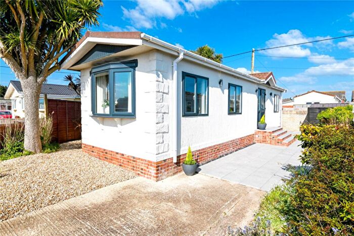 2 Bedroom Park Home For Sale In Field Place, Hoburne Naish Estate, Barton On Sea, Hampshire, BH25