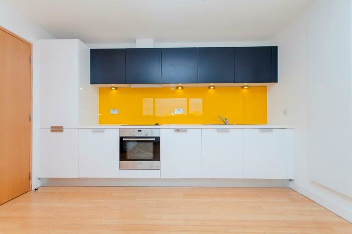 2 Bedroom Apartment To Rent In Soda Studios, Kingsland Road, Haggerston, E8