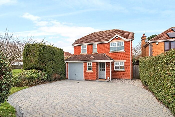 4 Bedroom Detached House For Sale In St. Andrews Gardens, Cobham, KT11