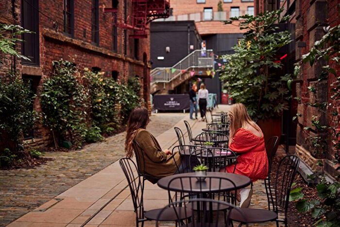 2 Bedroom Apartment To Rent In Kampus, Apt Minto And Turner, Little David Street, Manchester, Greater Manchester, M1