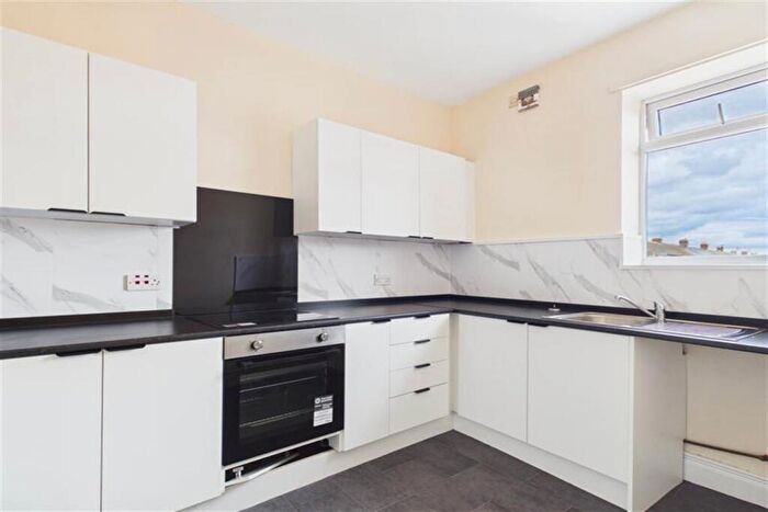 2 Bedroom Property To Rent In Queen Street, Ashington, NE63