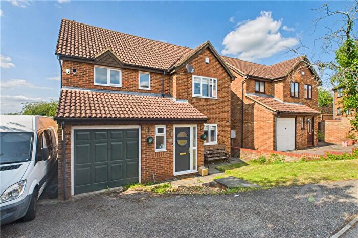 4 Bedroom Detached House For Sale In Constable Drive, Barton Seagrave, Kettering, Northamptonshire, NN15
