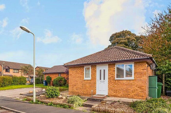 1 Bedroom Bungalow For Sale In Applewood Close, West Felton, Oswestry, Shropshire SY11