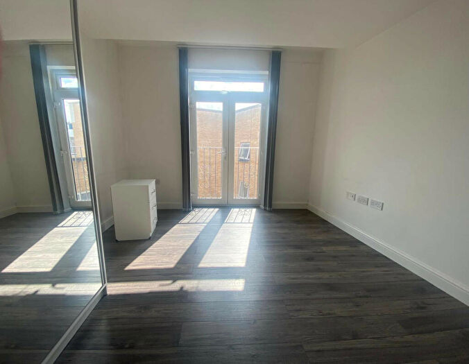 1 Bedroom Flat To Rent In Essex Road, Islington, N1