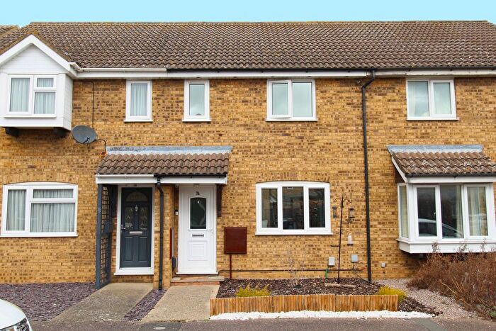 3 Bedroom Terraced House For Sale In Laburnum Road, Sandy, SG19