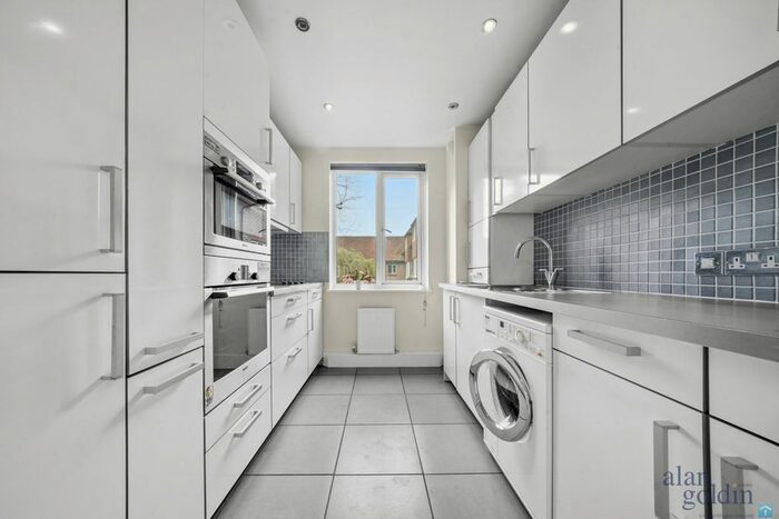 2 Bedroom Flat To Rent In Finchley Road, London, NW11