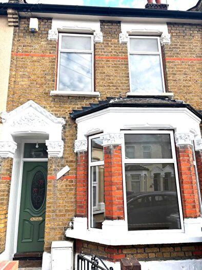 3 Bedroom Terraced House To Rent In Hollington Road, London, E6
