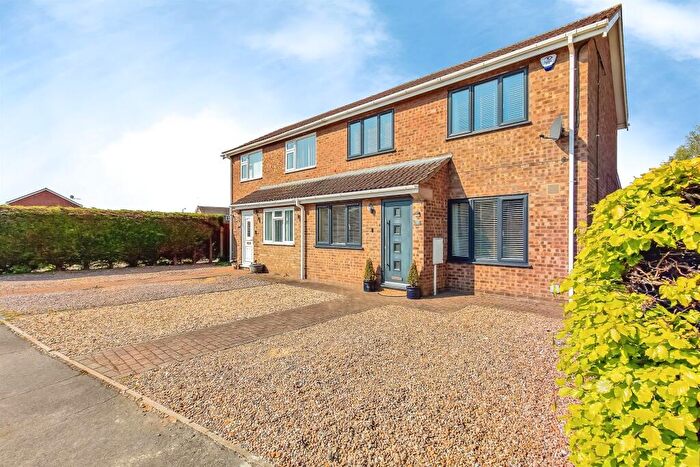 3 Bedroom Semi Detached House For Sale In Arran Road, Stamford, PE9