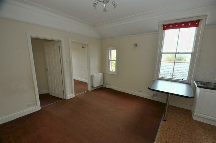 2 Bedroom Flat To Rent In Sidwell Street, Exeter, EX4