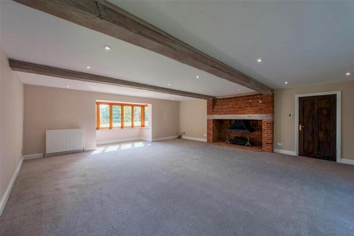 6 Bedroom Detached House To Rent In Teston Road, Offham, West Malling, ME19