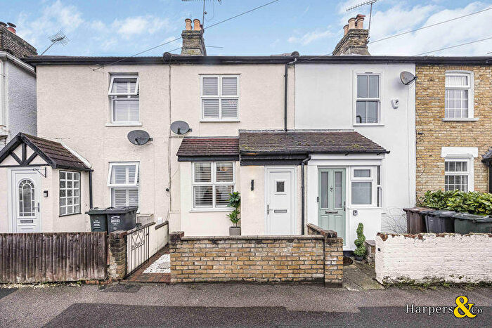 2 Bedroom Terraced House For Sale In Powder Mill Lane Wilmington, DA1