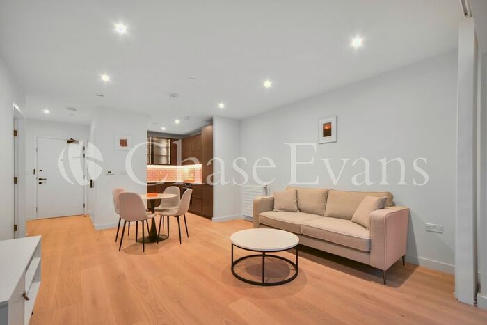 1 Bedroom Flat To Rent In The Leslie, Royal Crest Avenue, Royal Wharf, E16