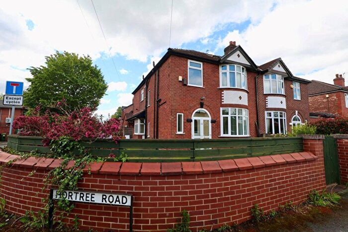 4 Bedroom Semi-Detached House To Rent In Hortree Road, Stretford, Manchester, M32