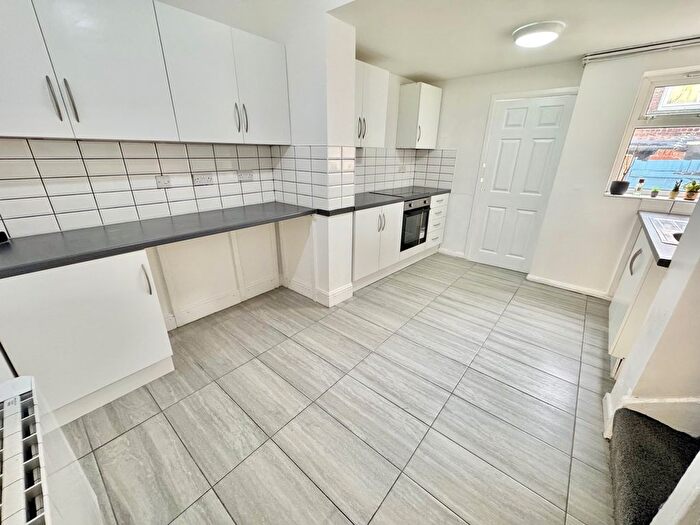 2 Bedroom Property To Rent In Whittier Street, Liverpool, L8