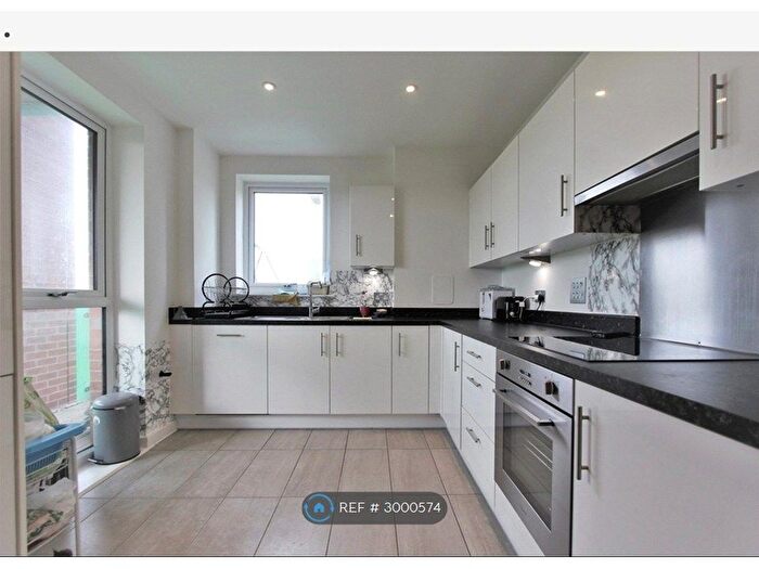 3 Bedroom Flat To Rent In Best House, Wembley, HA9
