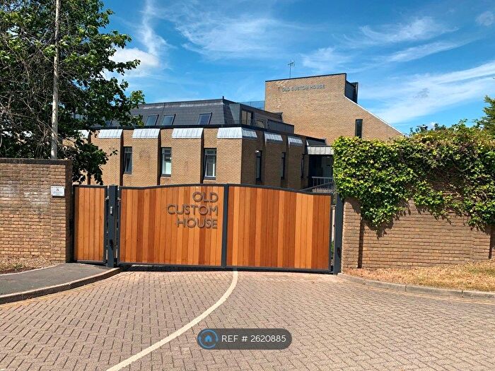 1 Bedroom Flat To Rent In Old Custom House, Harwich, CO12
