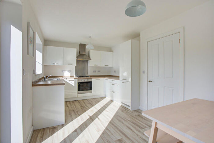 4 Bedroom Detached House For Sale In Oakwood Drive, Wesham, PR4