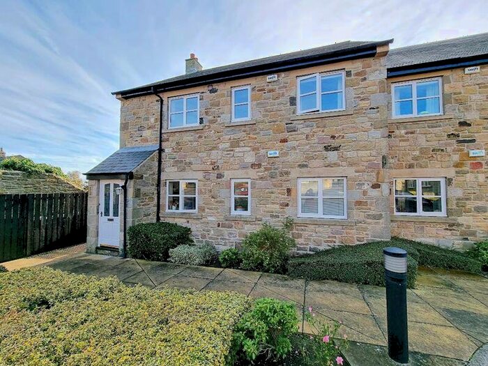 2 Bedroom Apartment For Sale In Castle View, Horsley, NE15