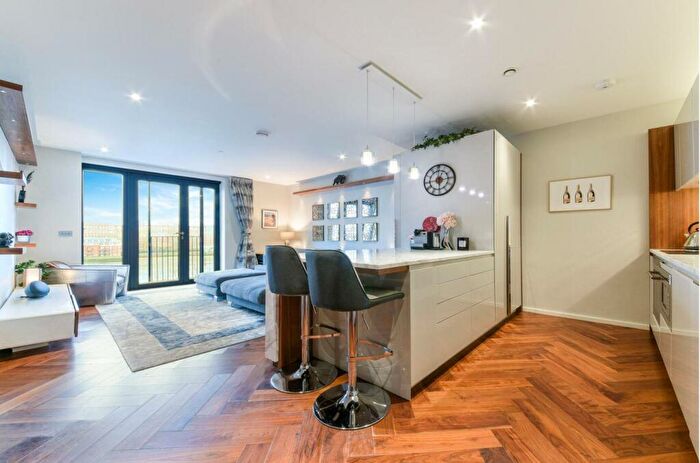 2 Bedroom Apartment To Rent In Ambassador Building, Embassy Gardens, London, SW11