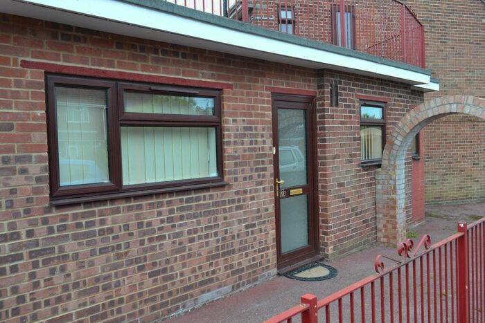 1 Bedroom Maisonette To Rent In Longcroft Road, Thatcham, RG19