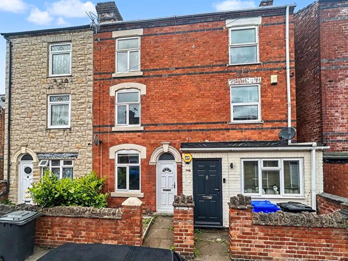 3 Bedroom Terraced House To Rent In Blake Street, Ilkeston, DE7