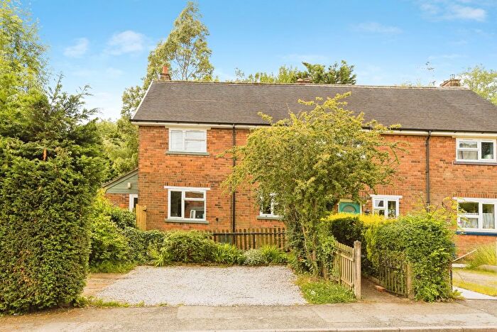 3 Bedroom Semi Detached House For Sale In Cae Merfyn, Tanyfron, Wrexham, LL11