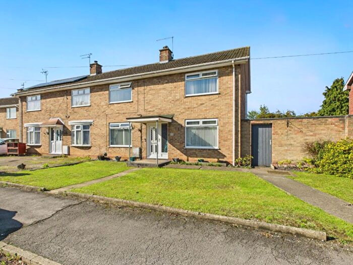3 Bedroom Semi-Detached House For Sale In Burden Road, Beverley, East Riding Of Yorkshire, HU17