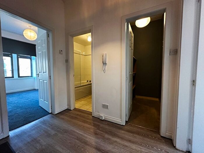 1 Bedroom Flat To Rent In Holmlea Road, Cathcart, Glasgow, G44