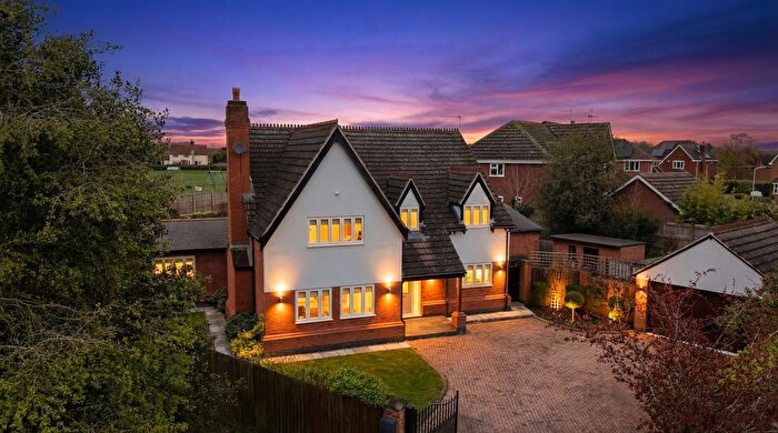 4 Bedroom Detached House For Sale In Church Road, Kirkby Mallory, LE9