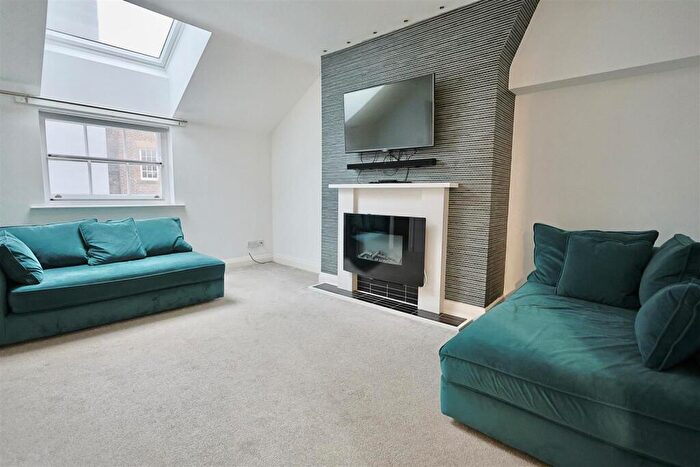2 Bedroom Flat To Rent In Taylors Court, Monk Street, City Centre, Newcastle Upon Tyne, NE1