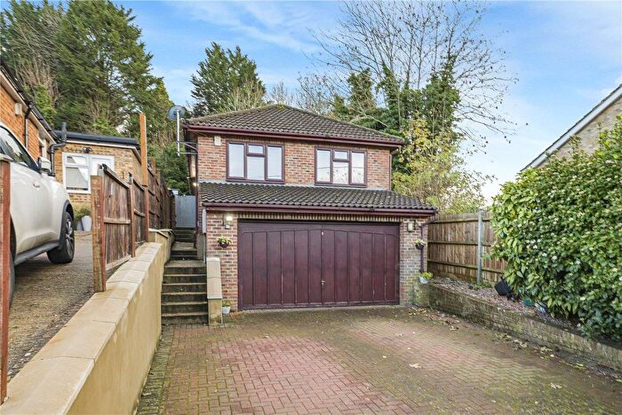 3 Bedroom Detached House For Sale In Sunningvale Avenue, Biggin Hill, Westerham, TN16
