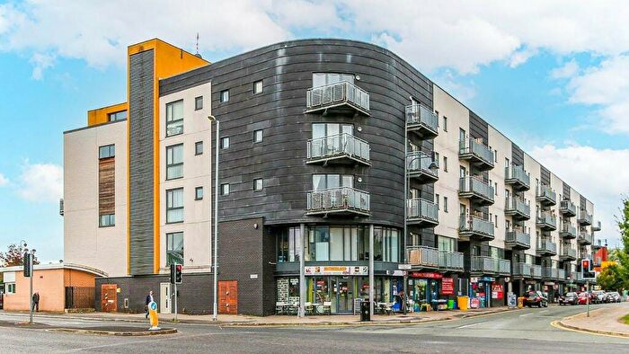 2 Bedroom Flat To Rent In Hulme High Street, Manchester, M15