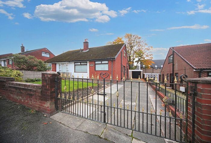 3 Bedroom Semi-Detached House To Rent In Balcarres Avenue, Wigan, WN1