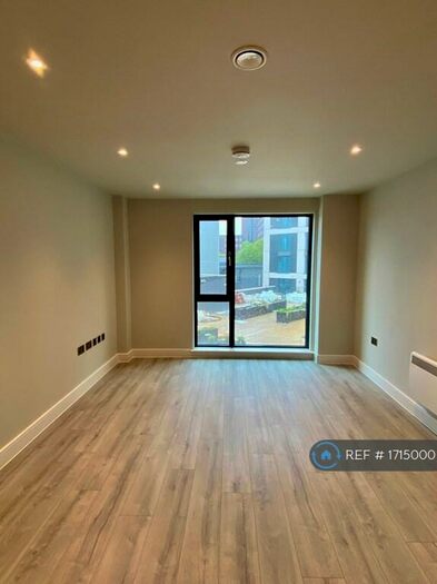 1 Bedroom Flat To Rent In Broad Street, Birmingham, B15