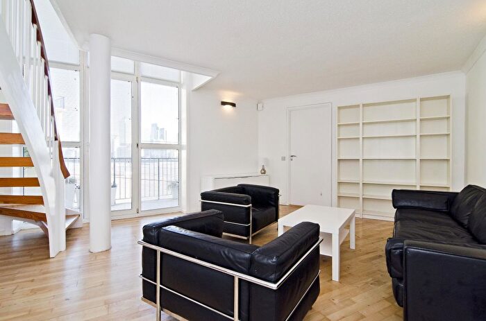 2 Bedroom Flat To Rent In Princes Court, Rotherhithe, SE16