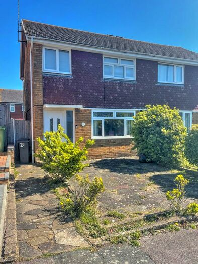 3 Bedroom Semi-Detached House To Rent In Reynolds Road, Eastbourne, BN23