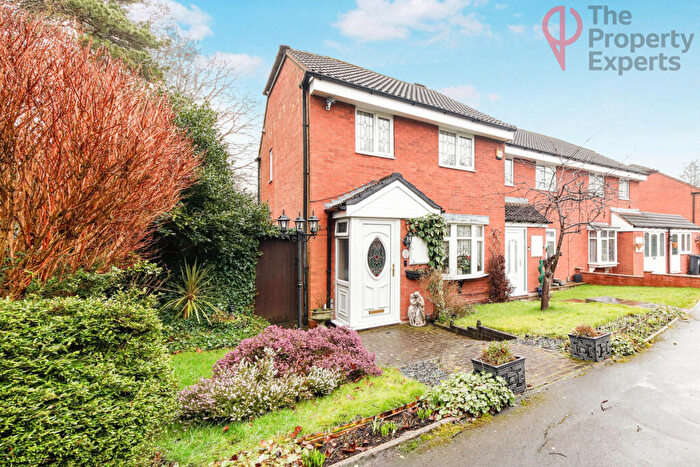 3 Bedroom End Of Terrace House For Sale In Markham Crescent, Solihull, B92