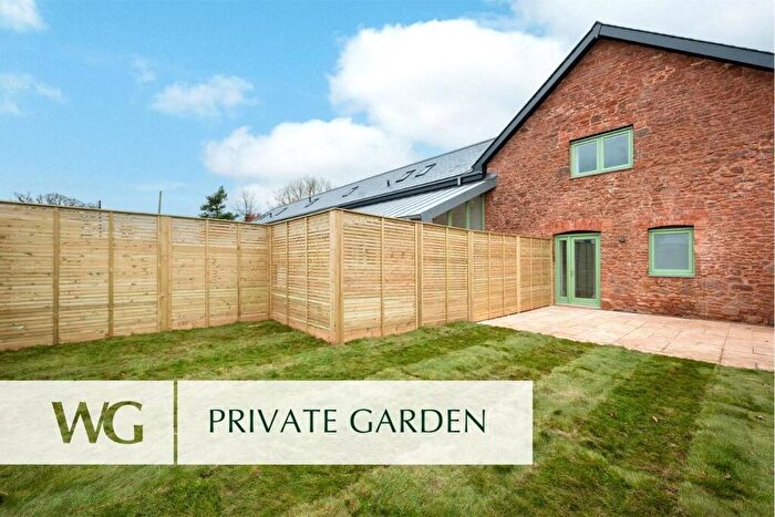 2 Bedroom Barn Conversion For Sale In Loxbrook Meadows, Broadclyst, EX5
