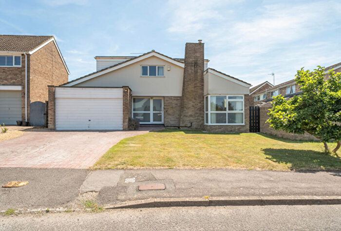 3 Bedroom Detached House For Sale In Turnpike Road, Oxford, Oxfordshire, OX2