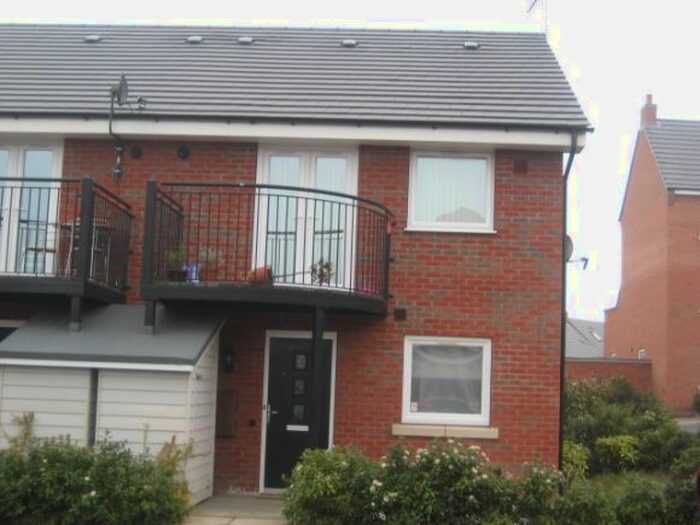 1 Bedroom Terraced House To Rent In Padside Close, Hamilton, Leicester, LE5