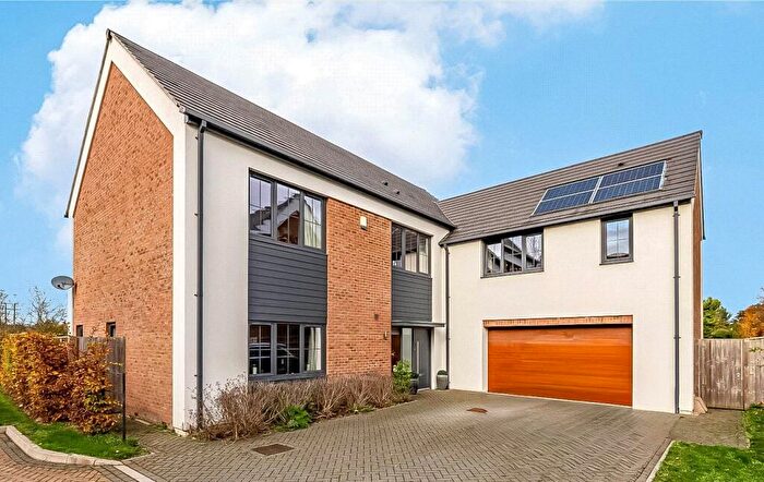 5 Bedroom Detached House For Sale In Maple Gardens, Milton, Abingdon, Oxfordshire, OX14