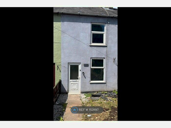 3 Bedroom Terraced House To Rent In Stanton Road, Burton-On-Trent, DE15